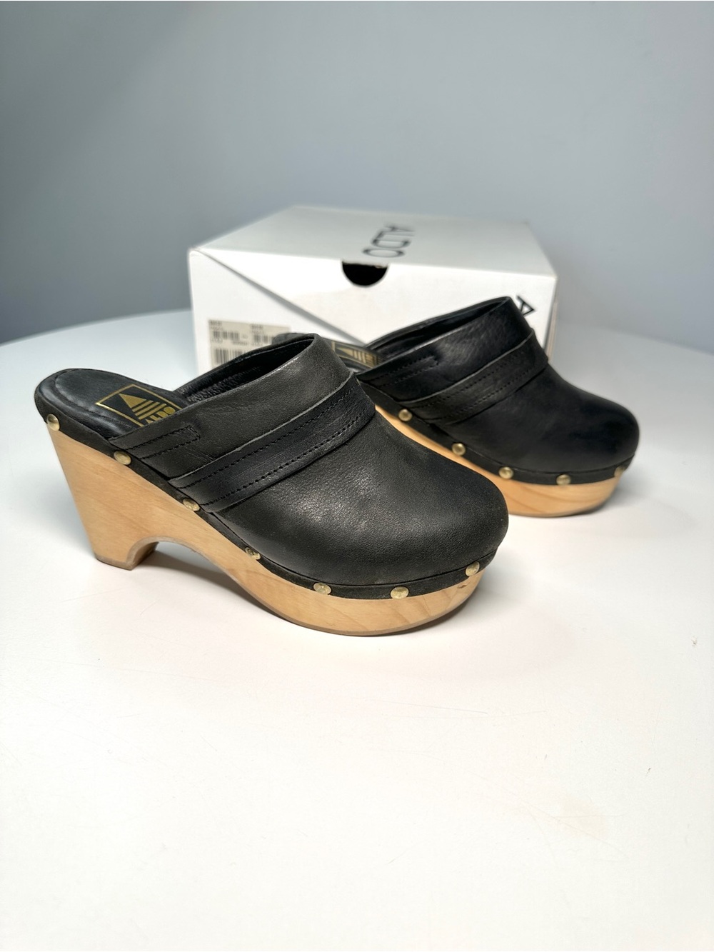 Aldo Black Leather Studded Wood-Platform Clogs 1972 Vintage Wedge Sandals 5 35